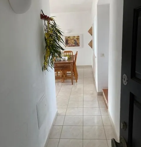 Family Tailor Made Flat In Vsr Apartament